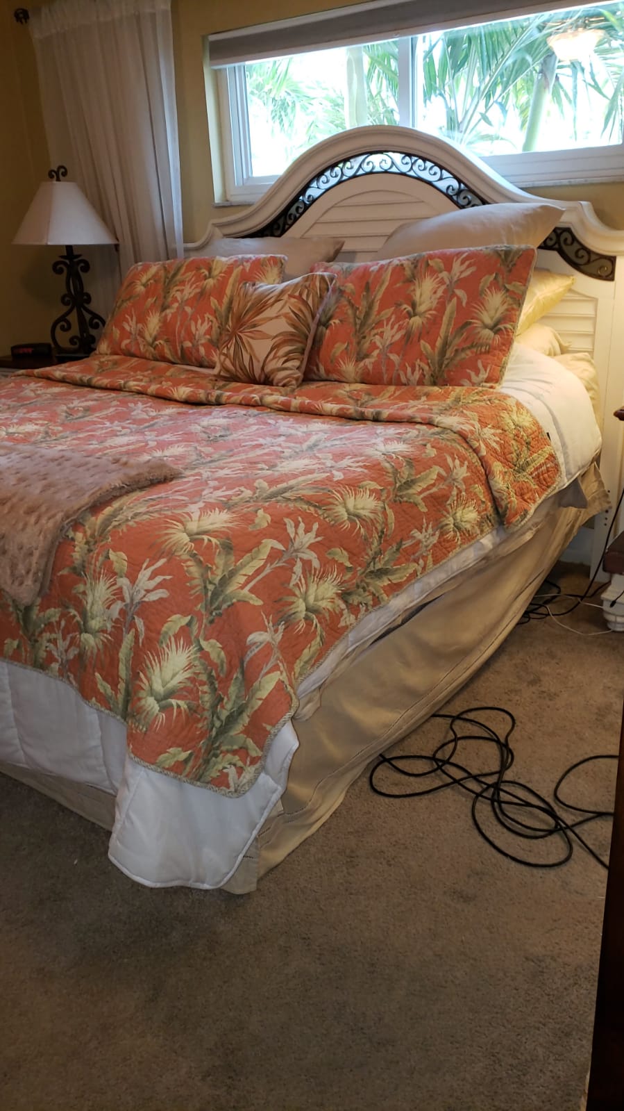 bed room service bed room service